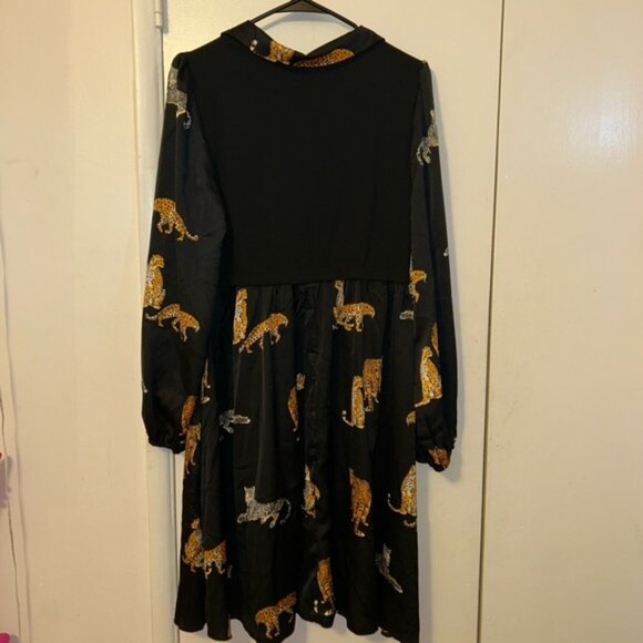 LEOPARD PRINT LONG SLEEVE SWING DRESS SIZE XL - Picture 4 of 4